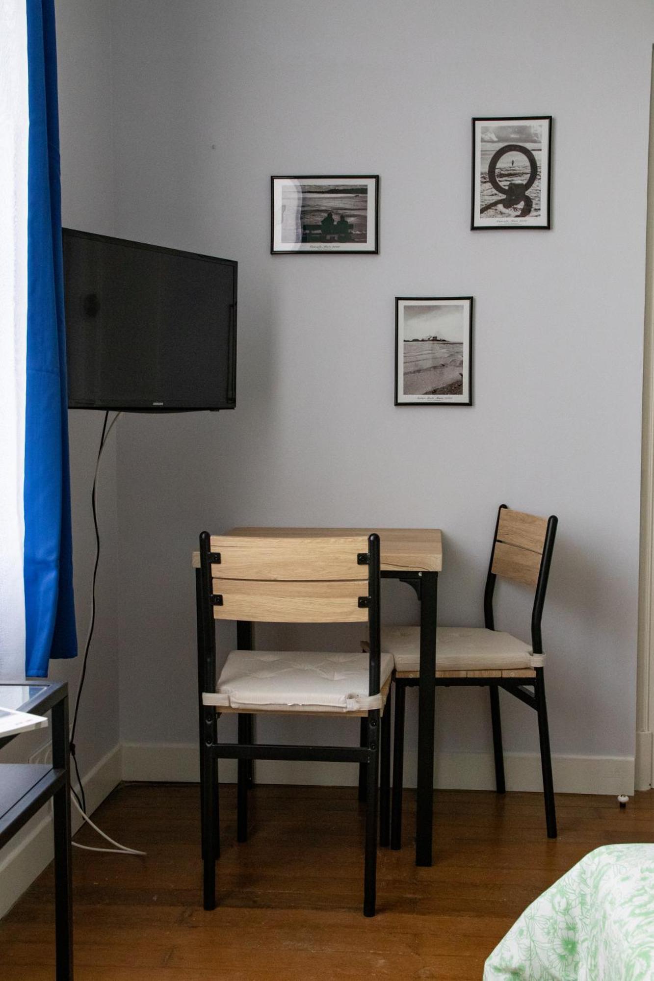 Hotel Les Tourterelles Vendôme Zimmer foto